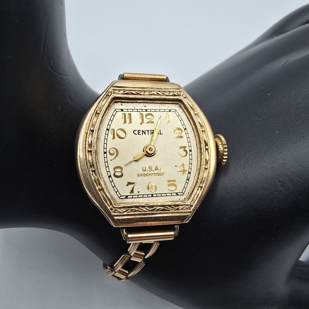 VTG Central USA Shockproof Art Deco Ladies Watch 1/40 10K RGP Parts/Repair Only